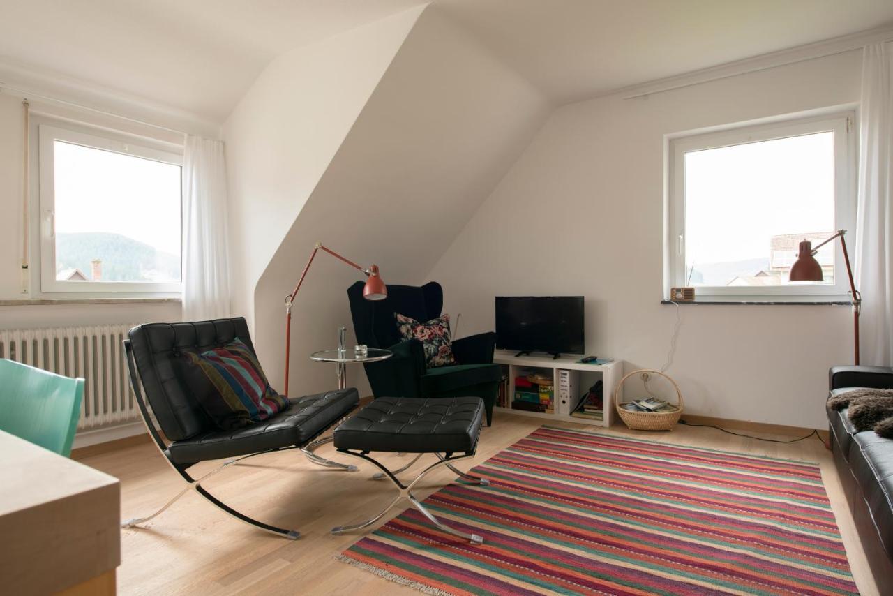 Апартаменты Haus Irene Gemuetlich Moderner Schwarzwald Байрсброн Экстерьер фото
