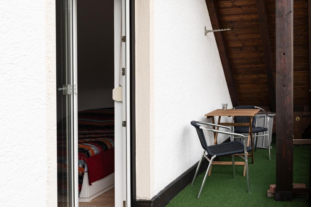 Апартаменты Haus Irene Gemuetlich Moderner Schwarzwald Байрсброн Экстерьер фото